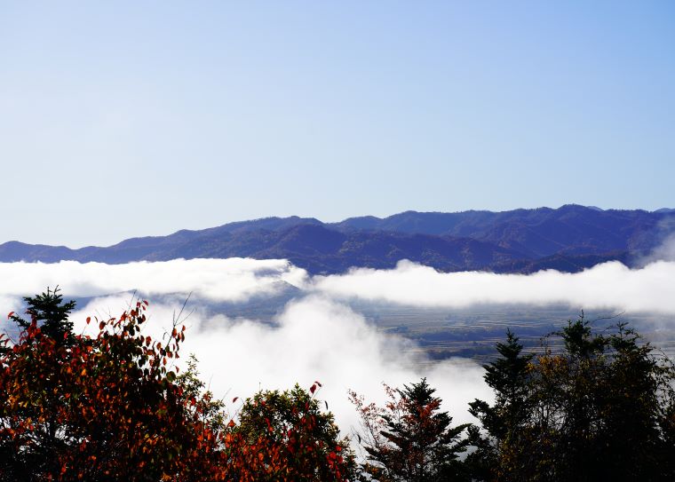 上金剛山展望台から雲海１
